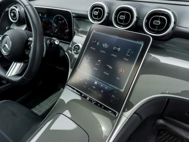 Mercedes-Benz GLC 220 d 4M AMG Night Panorama Kamera AHK
