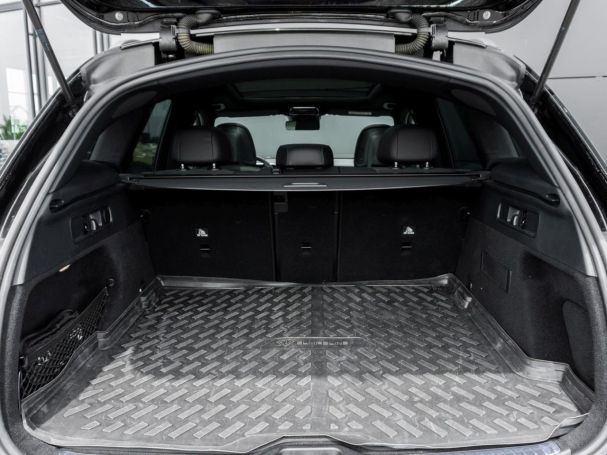 Mercedes-Benz GLC 220 d 4M AMG Night Panorama Kamera AHK