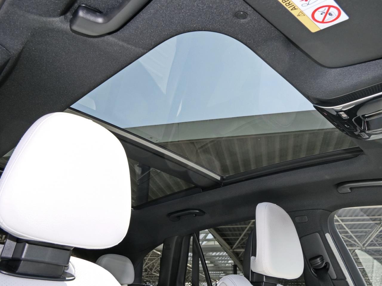 Mercedes-Benz GLC 220 d 4MATIC AMG Panorama Distronic  AHK 360°
