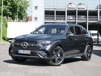 Mercedes-Benz GLC 220 d 4MATIC AMG Panorama Distronic  AHK 360°