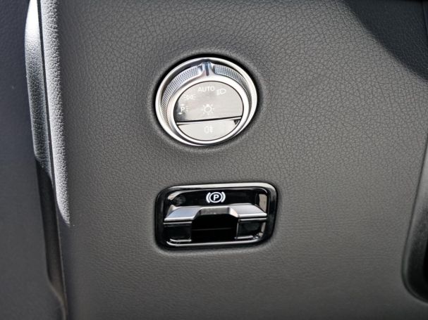 Mercedes-Benz GLC 220 d 4MATIC AMG Panorama Distronic  AHK 360°