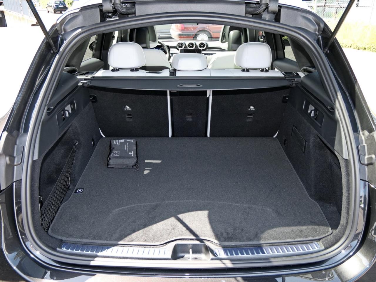 Mercedes-Benz GLC 220 d 4MATIC AMG Panorama Distronic  AHK 360°
