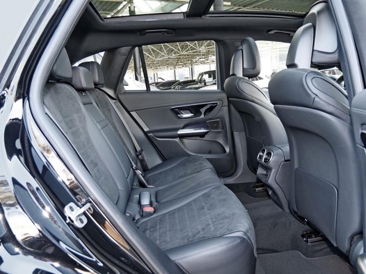 Mercedes-Benz GLC 220 d 4MATIC AMG Panorama Memory 360° AHK