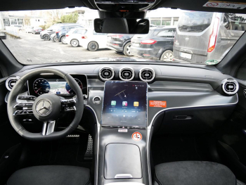 Mercedes-Benz GLC 220 d 4MATIC AMG Distronic 360° AHK Memory