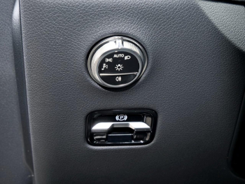 Mercedes-Benz GLC 220 d 4MATIC AMG Night Distronic AHK Panorama