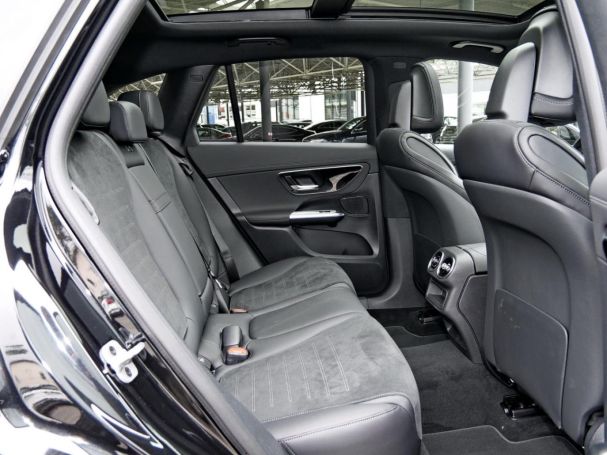 Mercedes-Benz GLC 220 d 4MATIC AMG Night Distronic AHK Panorama