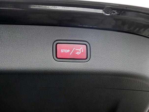 Mercedes-Benz GLC 220 d 4MATIC AMG Night Distronic AHK Panorama