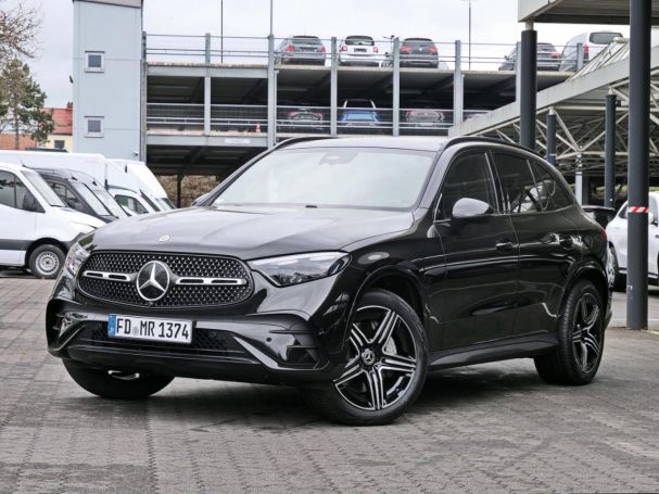 Mercedes-Benz GLC 220 d 4MATIC AMG Night Distronic AHK Panorama