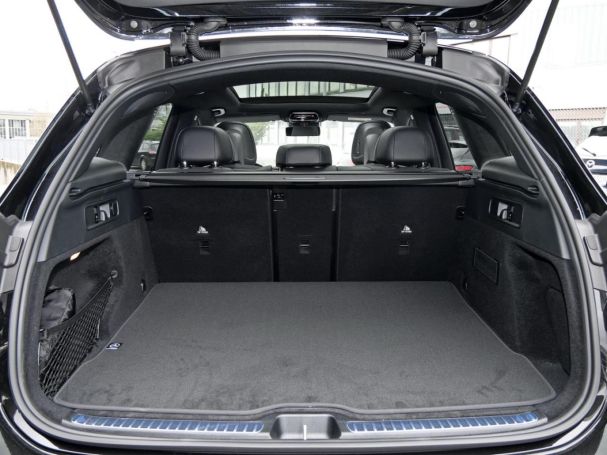 Mercedes-Benz GLC 220 d 4MATIC AMG Night Distronic AHK Panorama