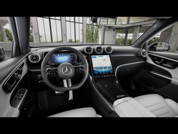 Mercedes-Benz GLC 220 d 4MATIC AMG Panorama Distronic 360° AHK
