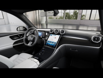 Mercedes-Benz GLC 220 d 4MATIC AMG Panorama Distronic 360° AHK