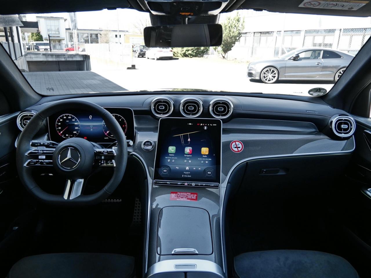 Mercedes-Benz GLC 220 d 4MATIC AMG Panorama Distronic 360° AHK