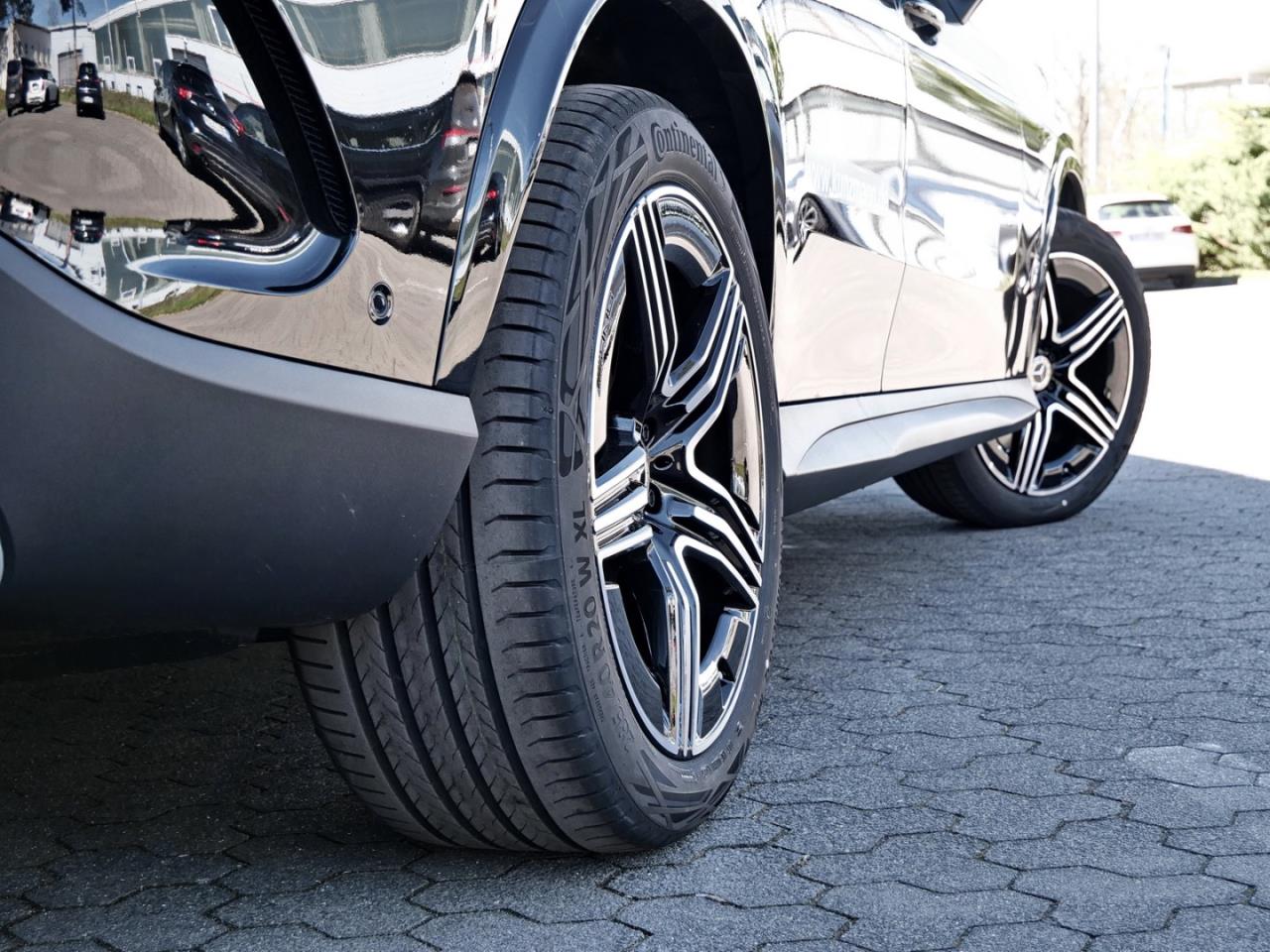 Mercedes-Benz GLC 220 d 4MATIC AMG Panorama Distronic 360° AHK