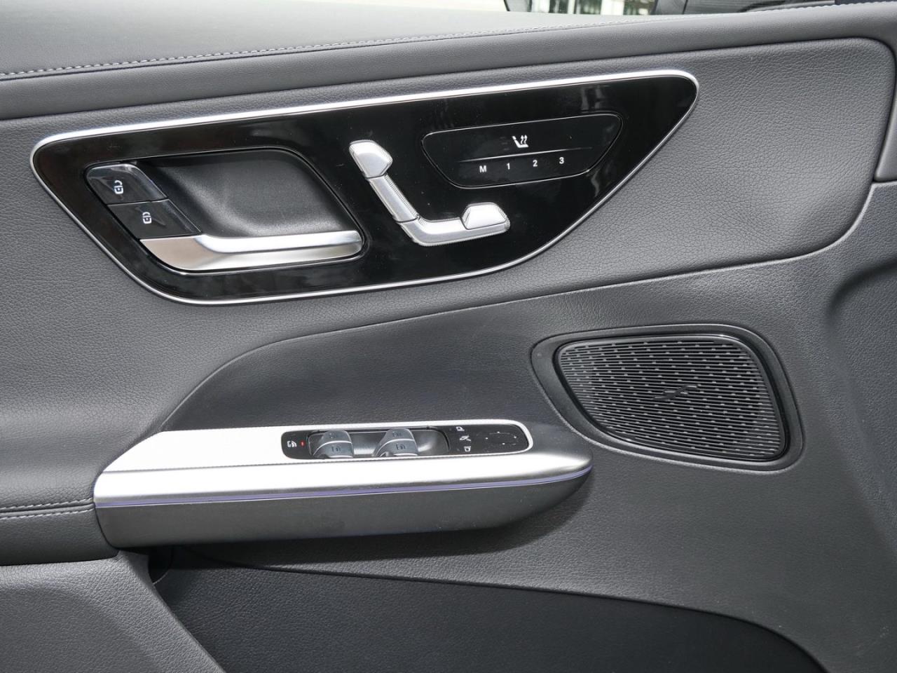 Mercedes-Benz GLC 220 d 4MATIC AMG Panorama Distronic 360° AHK