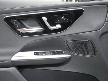 Mercedes-Benz GLC 220 d 4MATIC AMG Panorama Distronic 360° AHK