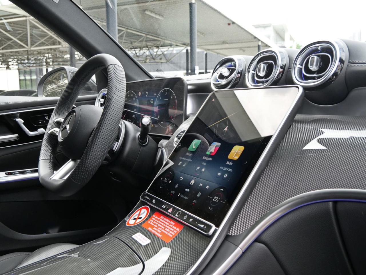 Mercedes-Benz GLC 220 d 4MATIC AMG Panorama Distronic 360° AHK