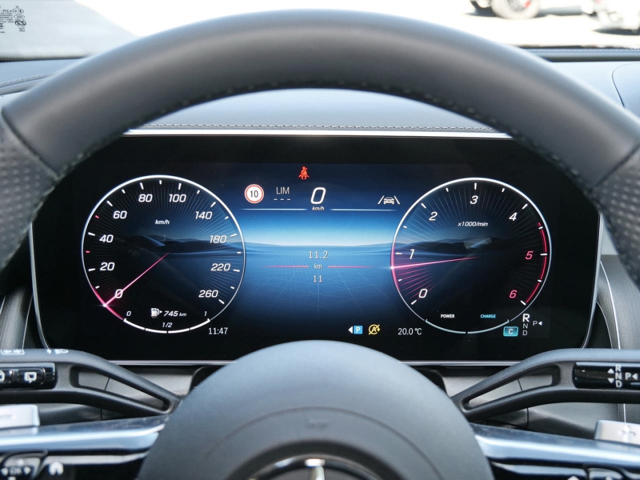 Mercedes-Benz GLC 220 d 4MATIC AMG Distronic Panorama 360° AHK