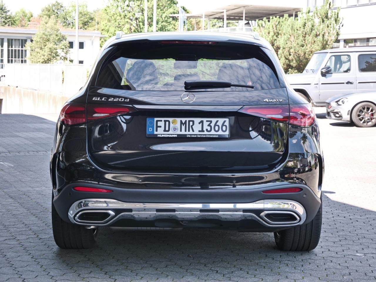 Mercedes-Benz GLC 220 d 4MATIC AMG Distronic Panorama 360° AHK