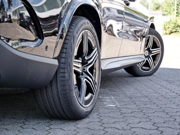 Mercedes-Benz GLC 220 d 4MATIC AMG Distronic Panorama 360° AHK