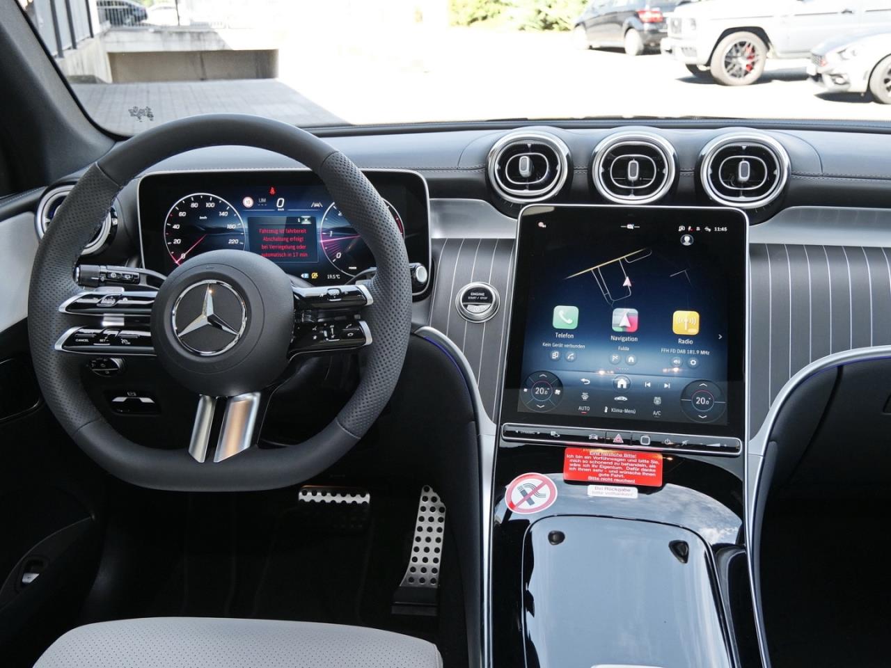 Mercedes-Benz GLC 220 d 4MATIC AMG Distronic Panorama 360° AHK
