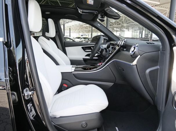 Mercedes-Benz GLC 220 d 4MATIC AMG Distronic Panorama 360° AHK