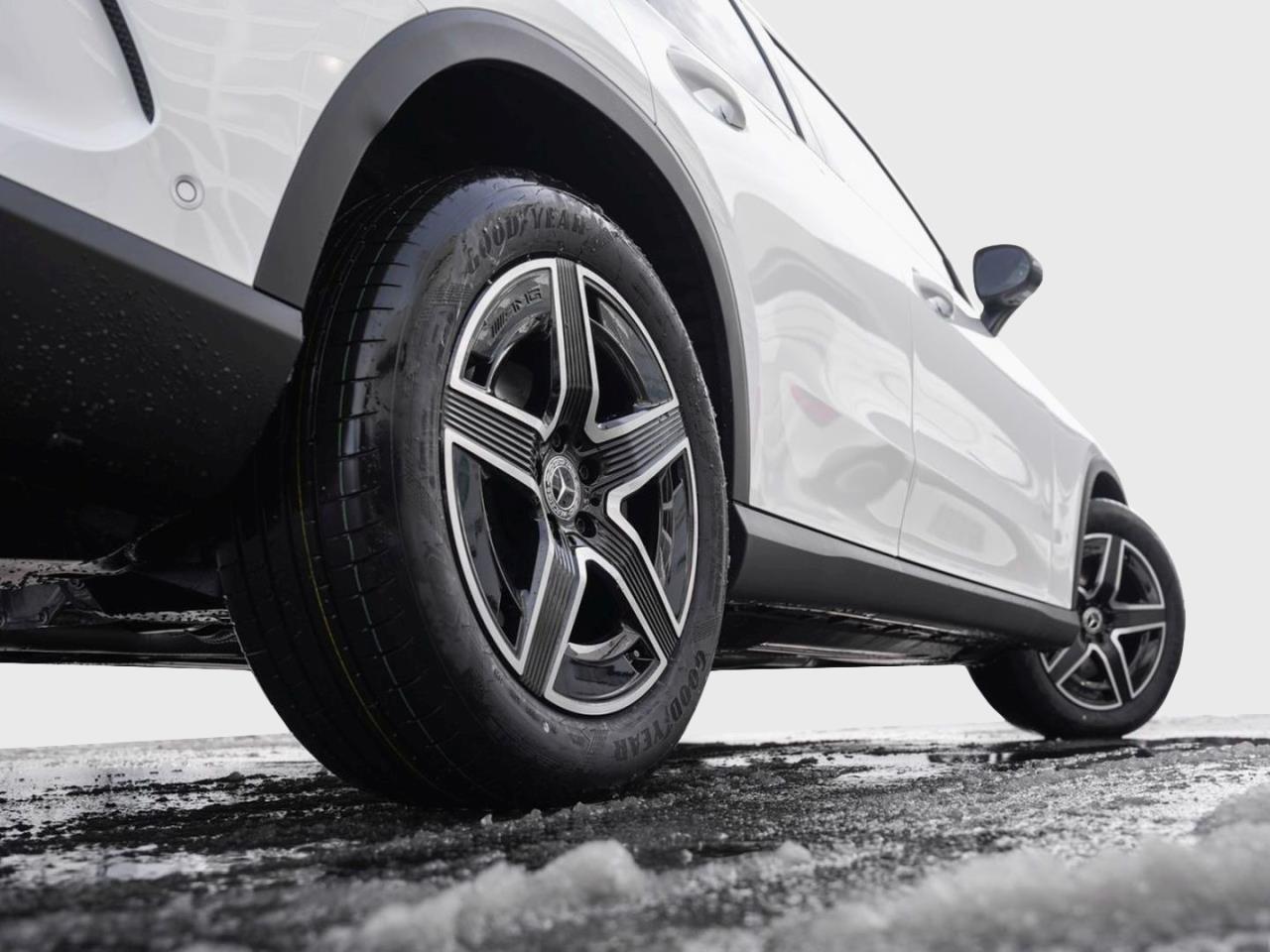 Mercedes-Benz GLC 220 d 4MATIC AMG Night Panorama Memory 360°