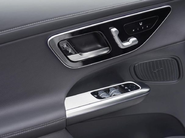 Mercedes-Benz GLC 220 d 4MATIC AMG Night Panorama 360° AHK