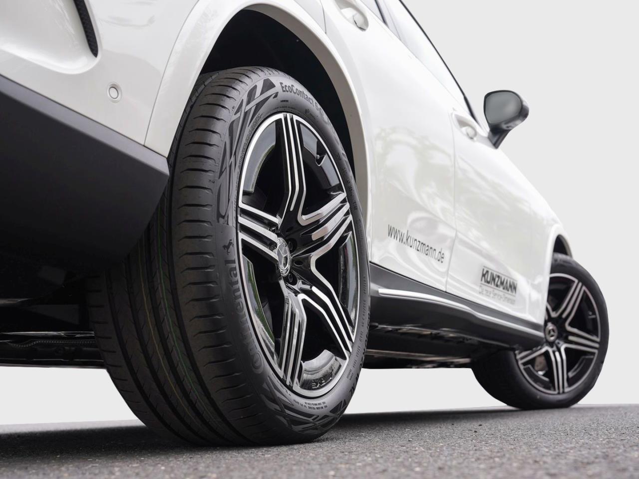 Mercedes-Benz GLC 220 d 4MATIC AMG Night Panorama 360° AHK