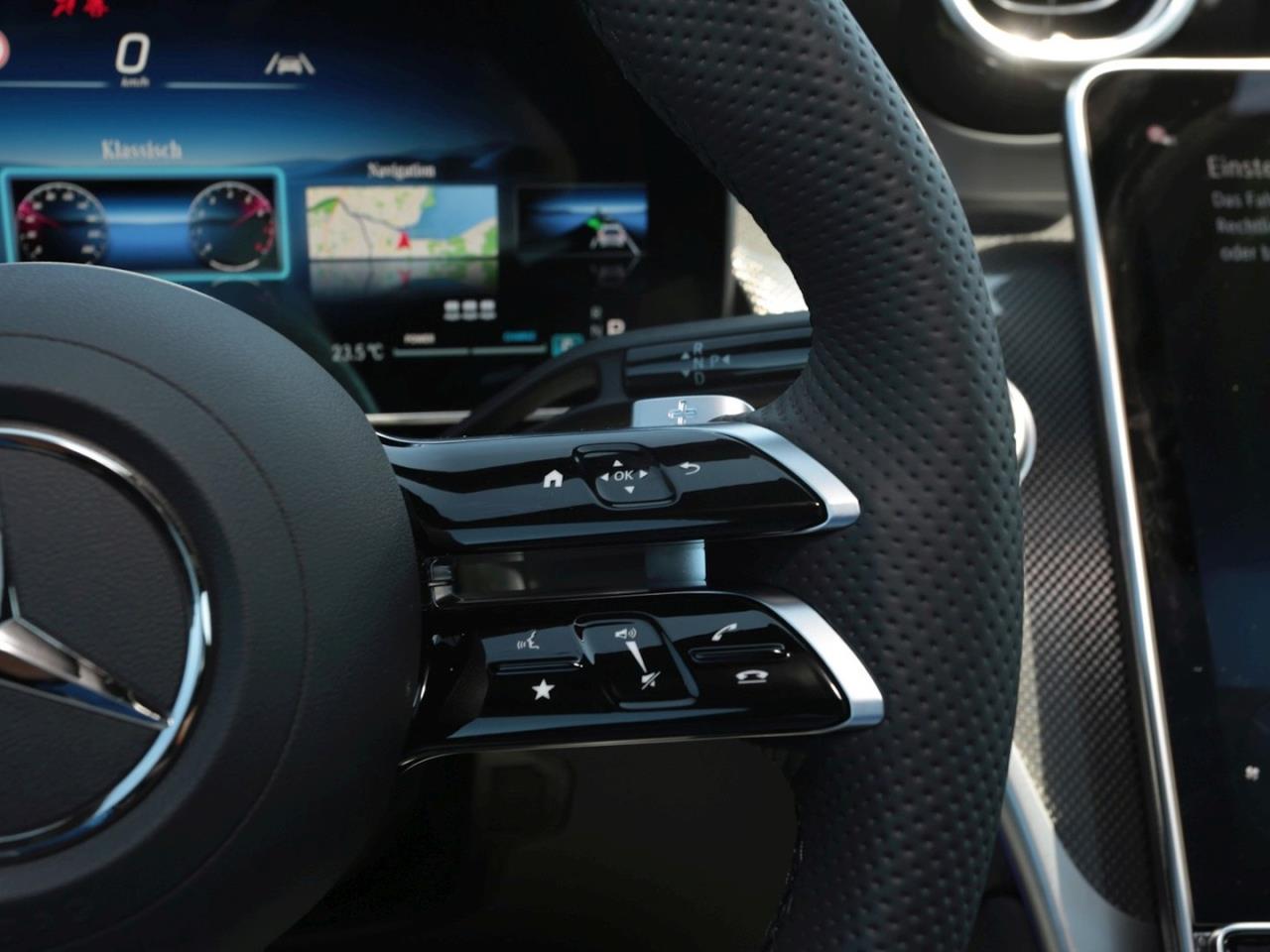 Mercedes-Benz GLC 220 d 4MATIC AMG Night Panorama Kamera AHK
