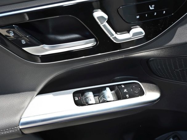 Mercedes-Benz GLC 220 d 4MATIC AMG Night Panorama Kamera AHK