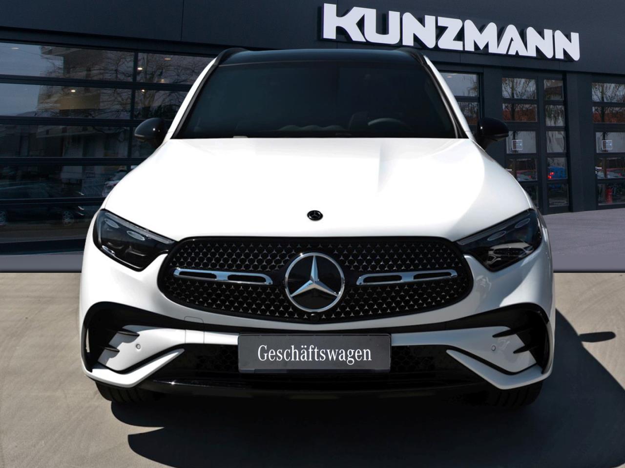 Mercedes-Benz GLC 220 d 4MATIC AMG Night Panorama Kamera AHK