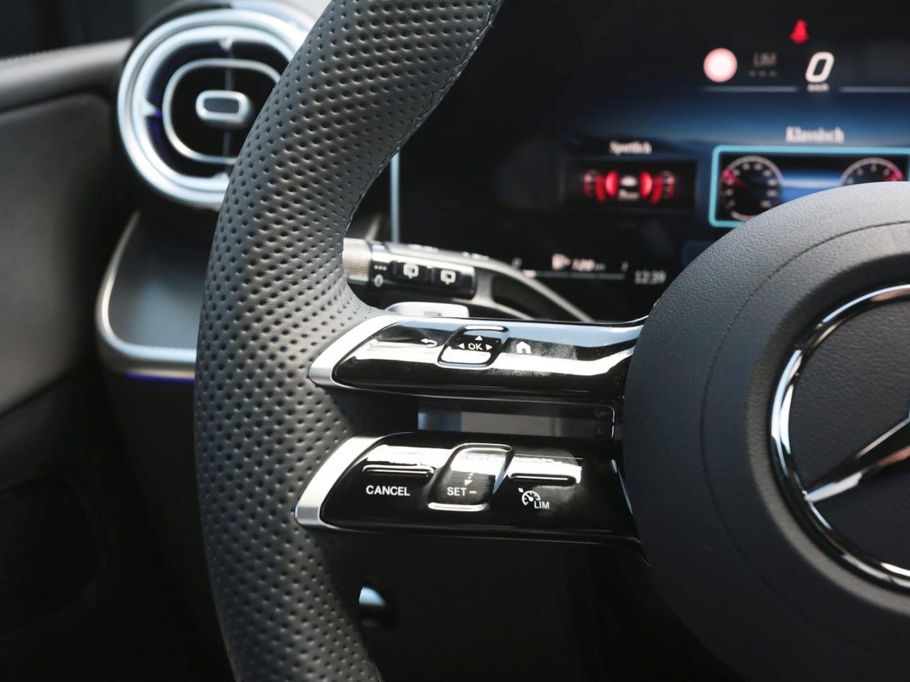 Mercedes-Benz GLC 220 d 4MATIC AMG Night Panorama AHK 360°
