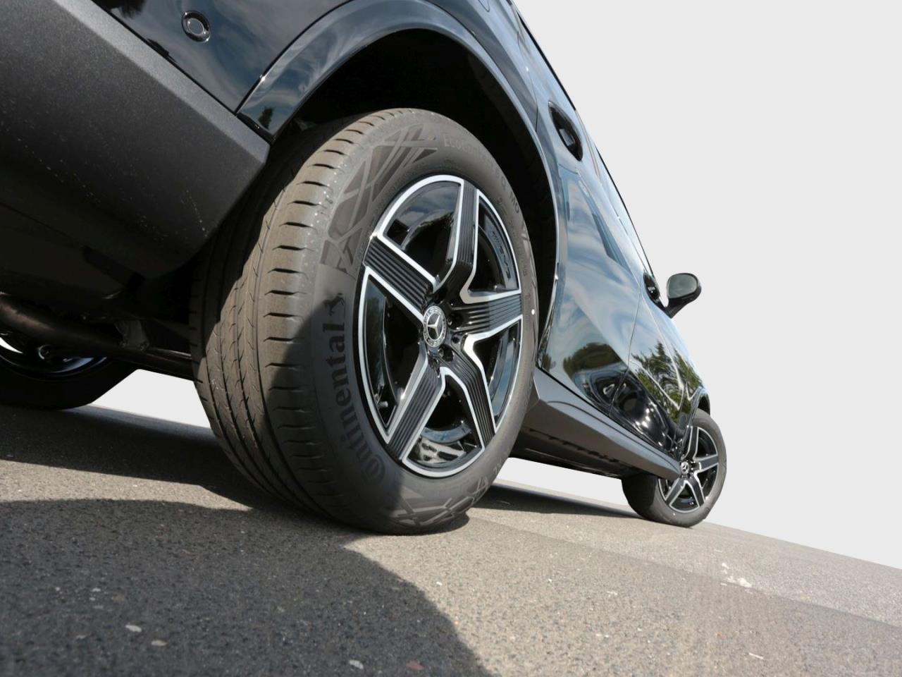 Mercedes-Benz GLC 220 d 4MATIC AMG Distronic Memory 360° AHK