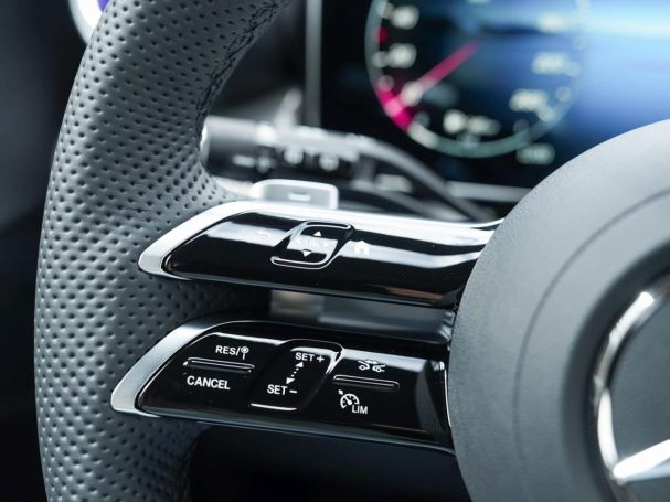 Mercedes-Benz GLC 220 d 4MATIC AMG Night AHK 360? Distronic