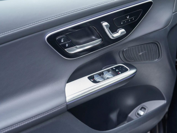 Mercedes-Benz GLC 220 d 4MATIC AMG Night AHK 360? Distronic