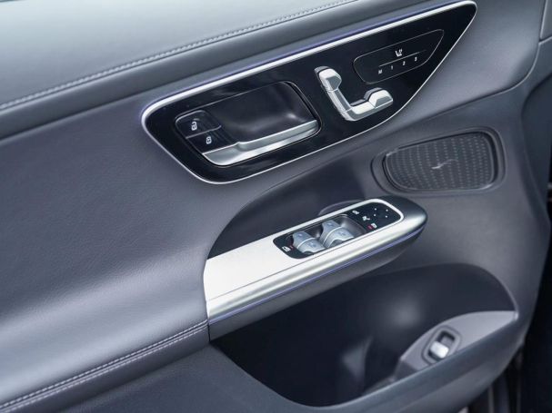 Mercedes-Benz GLC 220 d 4MATIC AMG Night AHK 360? Distronic