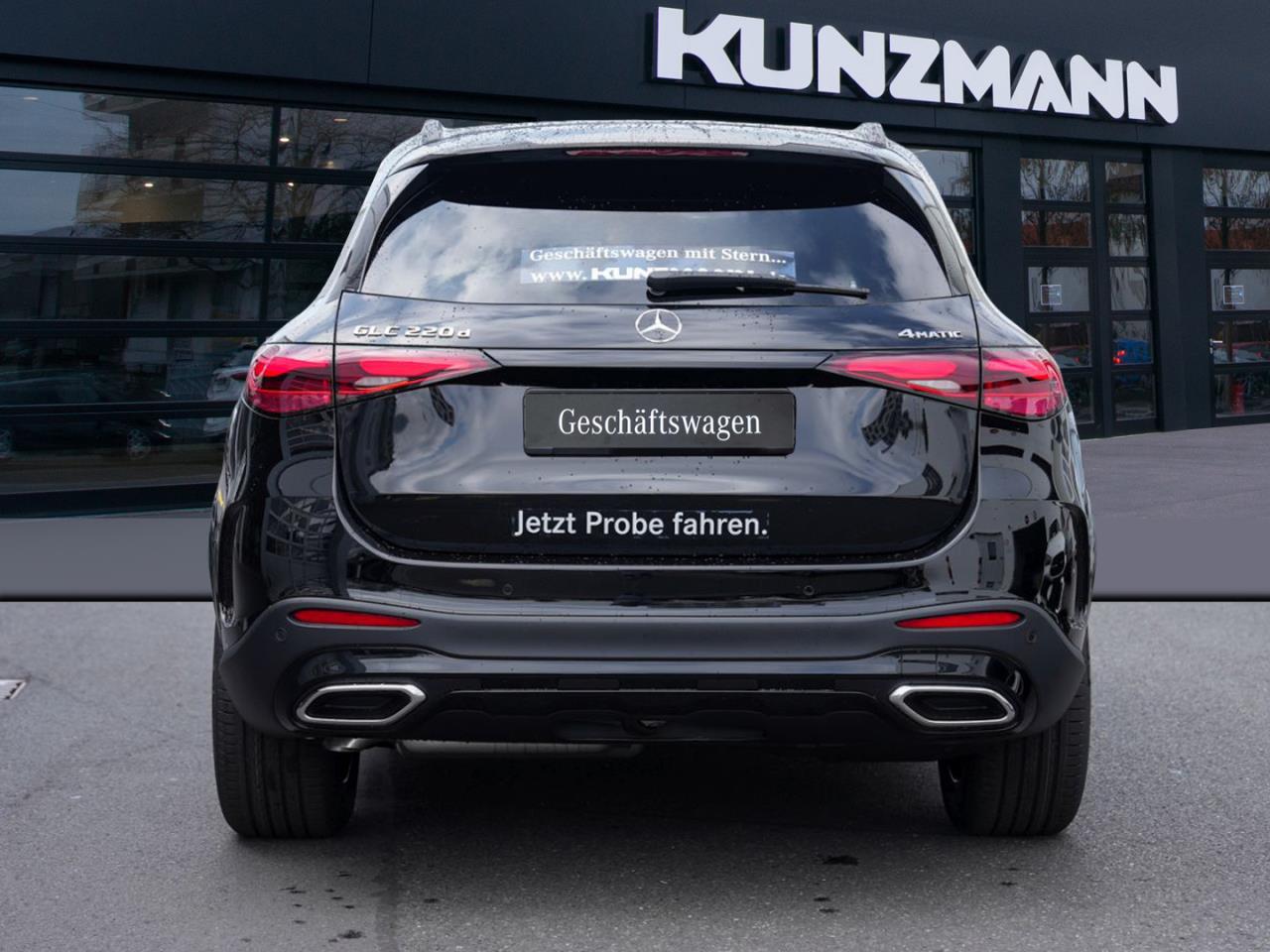 Mercedes-Benz GLC 220 d 4MATIC AMG Night AHK 360? Distronic