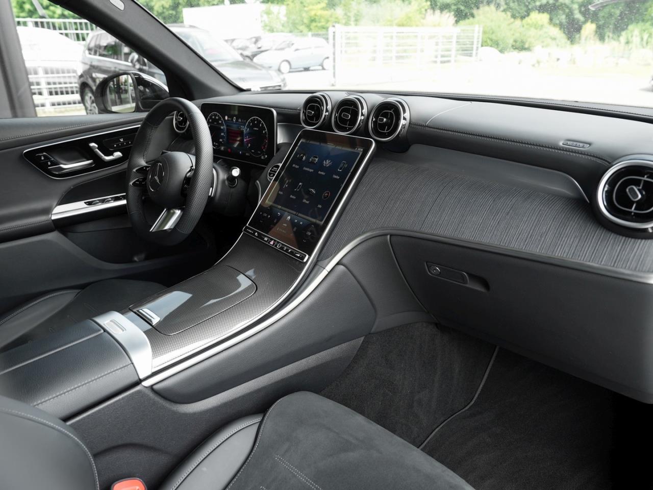 Mercedes-Benz GLC 300 4M AMG Night Panorama Distronic Memory