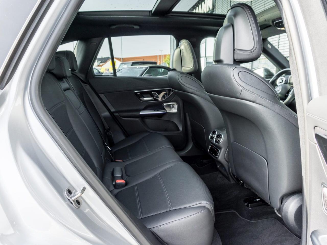 Mercedes-Benz GLC 300 d 4M AMG Night Panorama Distronic 360°