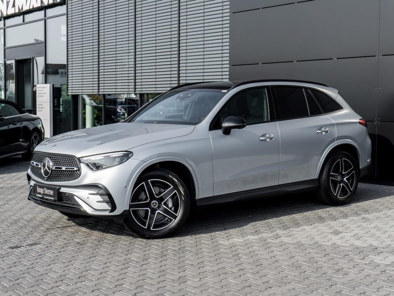 Mercedes-Benz GLC 300 d 4M AMG Night Panorama Distronic 360°