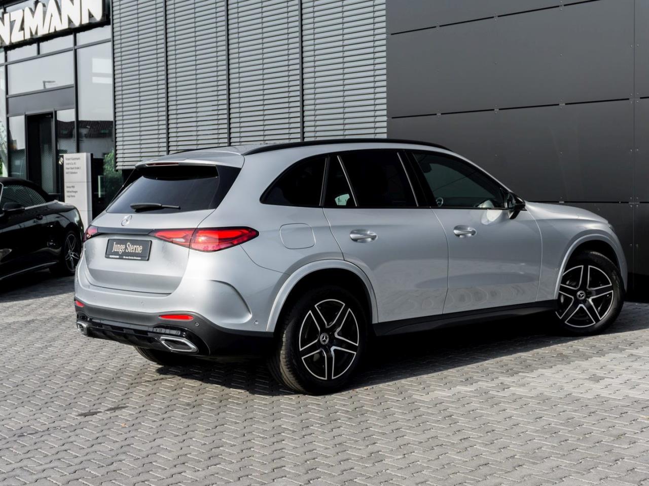 Mercedes-Benz GLC 300 d 4M AMG Night Panorama Distronic 360°