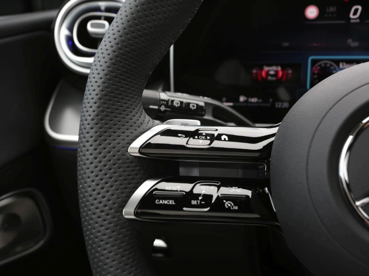 Mercedes-Benz GLC 300 d 4M Edition AMG Night AHK Panorama 360°