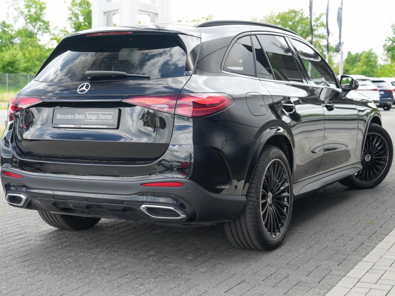 Mercedes-Benz GLC 300 d 4M AMG Night Panorama Memory 360° AHK