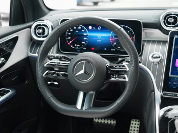 Mercedes-Benz GLC 300 d 4M AMG Night Panorama Memory 360° AHK