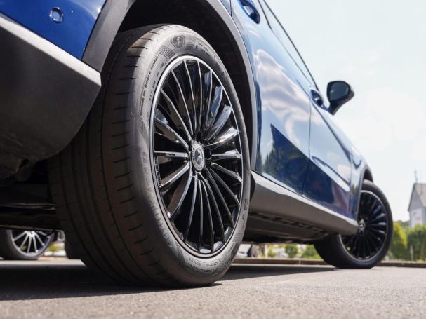 Mercedes-Benz GLC 300 d 4M AMG Night AHK Panorama Standhzg