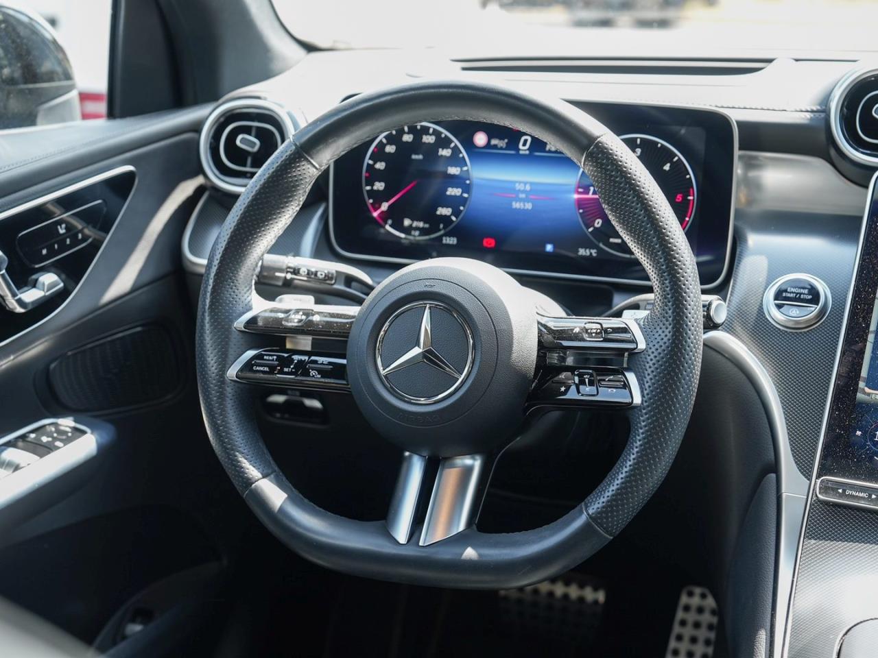 Mercedes-Benz GLC 300 d 4M AMG Night AHK Panorama Standhzg
