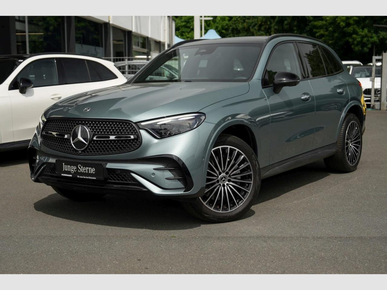 Mercedes-Benz GLC 300 d 4M AMG Night Standhzg Panorama AHK