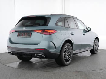 Mercedes-Benz GLC 300 d 4M AMG Night Standhzg Panorama AHK
