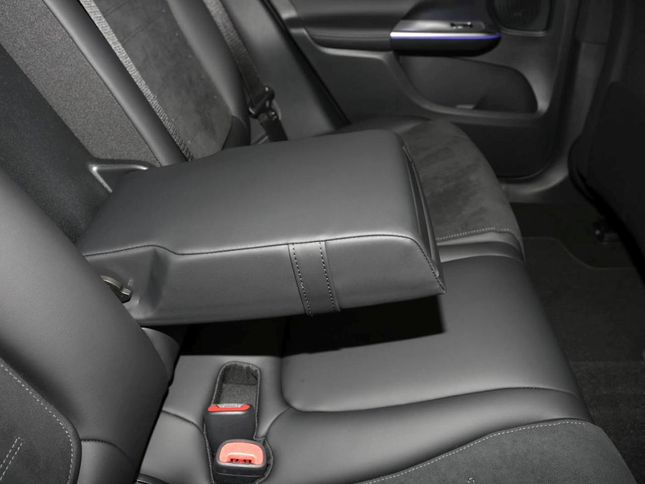 Mercedes-Benz GLC 300 d 4MATIC AMG Night Panorama 360° Memory