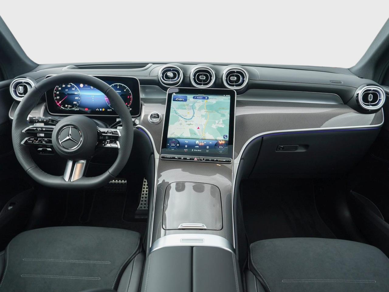 Mercedes-Benz GLC 300 d 4MATIC AMG Night Distronic AHK Panorama